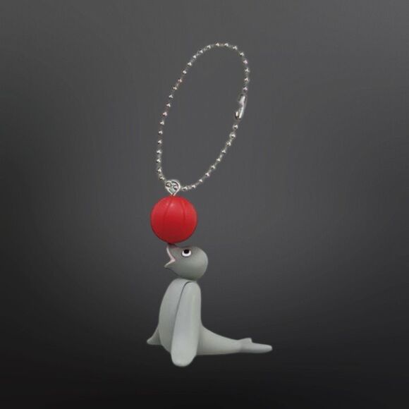 NIP Japanese Pingu Seal Figure Mascot Keychain Takara Tomy Arts 1” B15 - Picture 1 of 4
